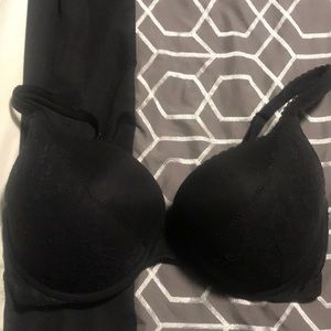 Victoria’s Secret 34DDD Bra